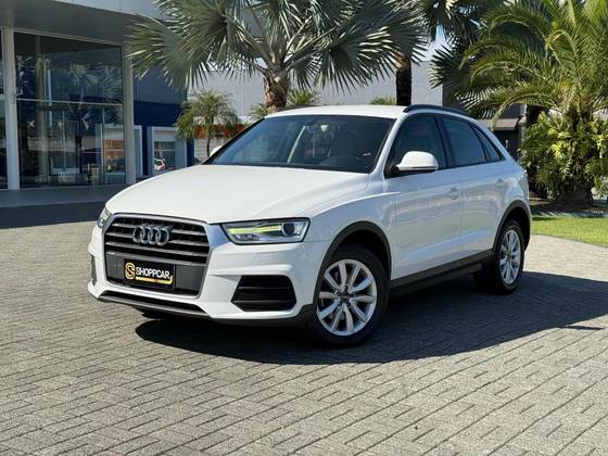 AUDI Q3 1.4 TFSI AMBIENTE PLUS FLEX 4P S TRONIC